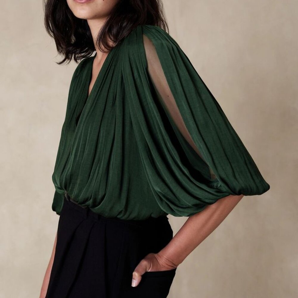NWT, SZ L, Banana Republic, Faux Plisse Silk Wrap Blouse, Green